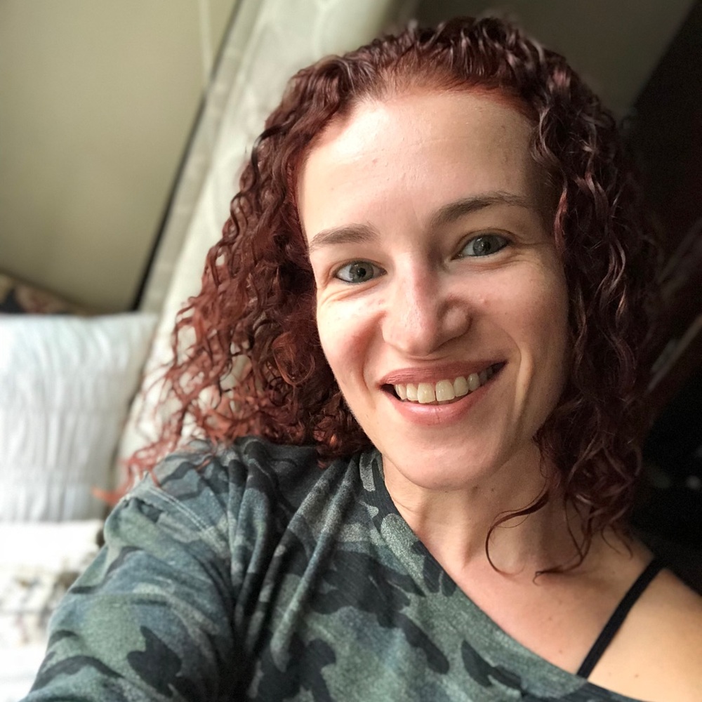 Meet your Posher, Julia